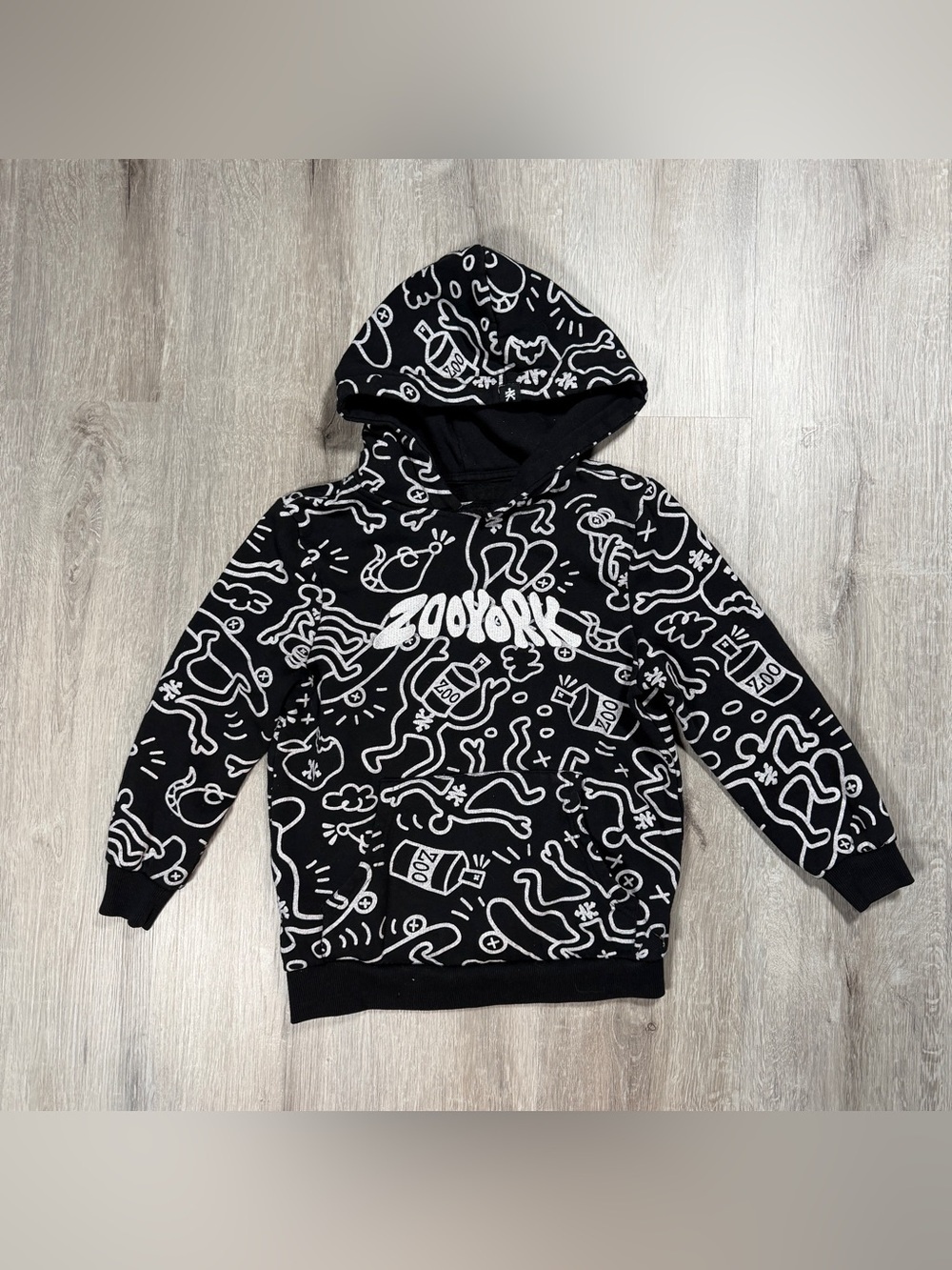 Zoo York Keith Haring Style Youth Graphic Hoodie Black Size S/P (7/8)